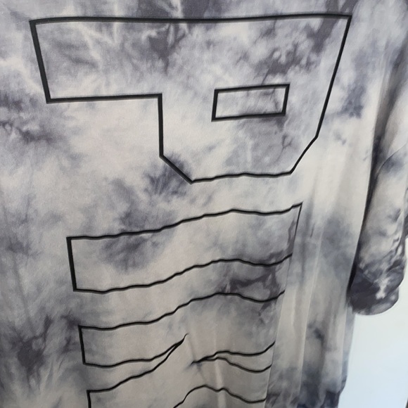 Pink Top - Picture 2 of 4